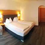 Hotel Wander- Und Erika Wagrain