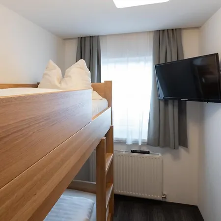 Ξενοδοχείο Wander- Und Erika 3*