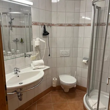 Wander- Und Erika 3*