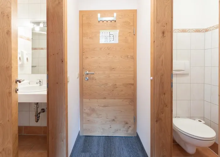 Wander- Und Erika Hotel